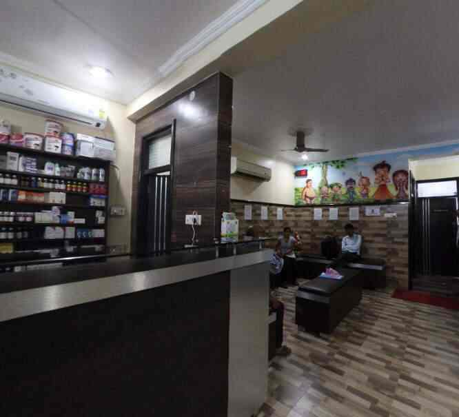 Dr. Virat’s Pharmacy - Dedicated Pediatric Dispensary and Cold-Chain Vaccine Refrigerator in Indira Nagar